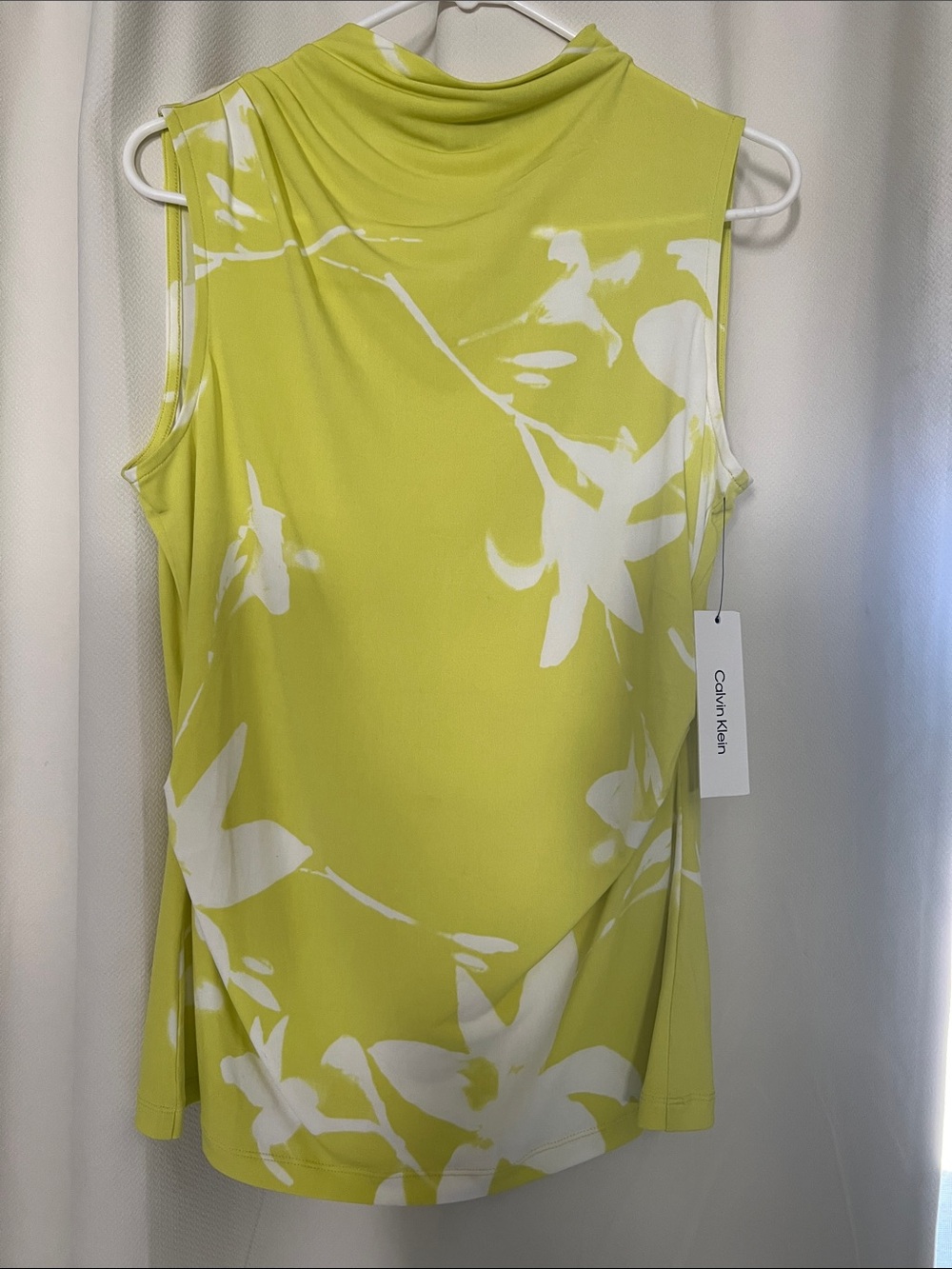 Calvin Klein Yellow-Green & White Floral Sleeveless Cowl Neck Top
